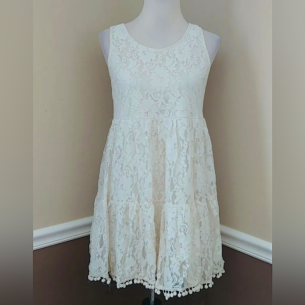 NWT Ya Los Angeles Ivory Tiered Lace Pompom Trim Boho Modcloth Dress Medium